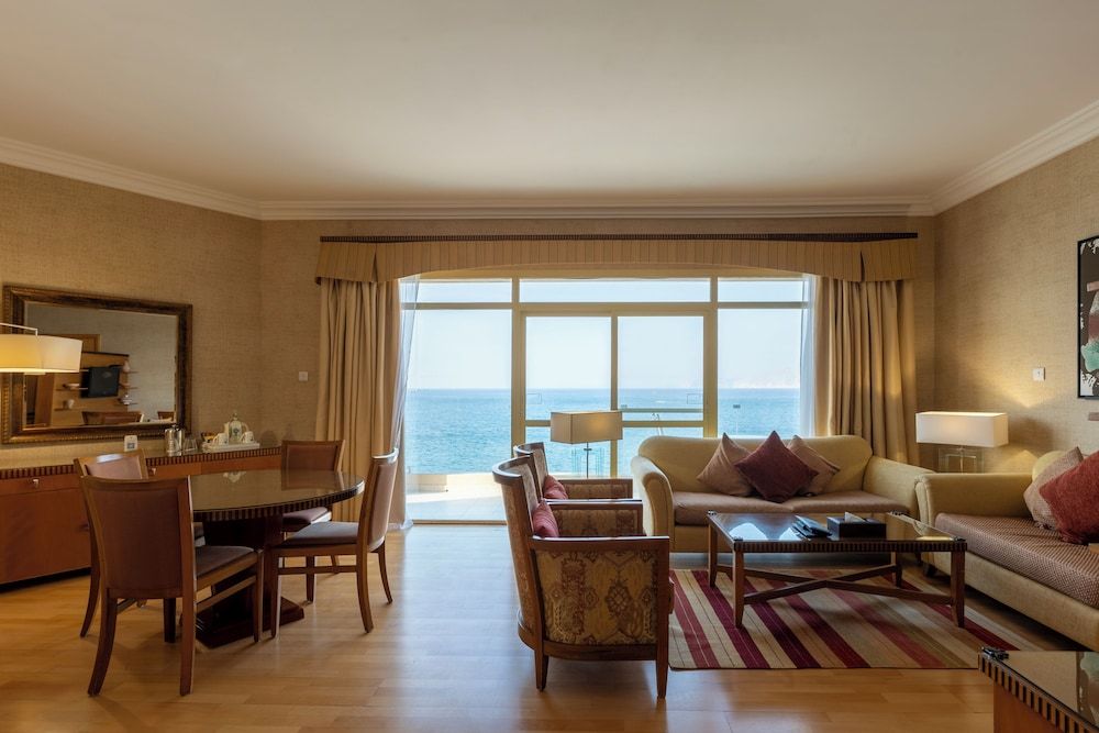Atana Khasab Hotel Deluxe Suite 6