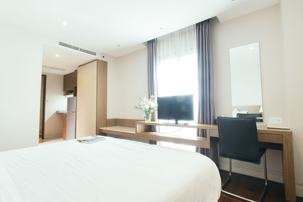 Thomson Residence Hotel Standard Double Room