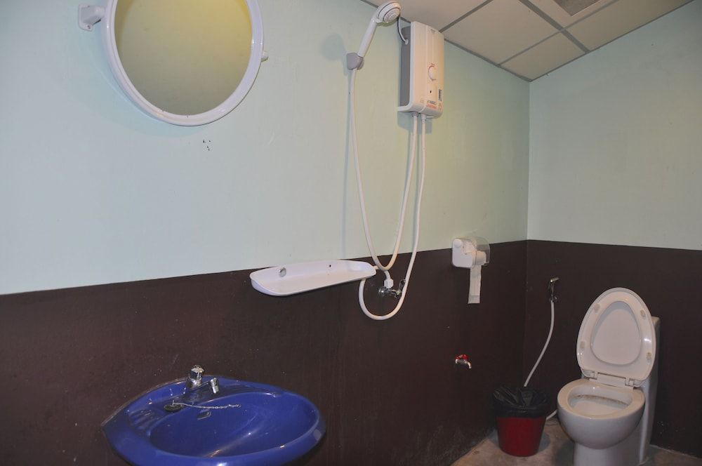 Coral Bungalows Standard Room Fan 9