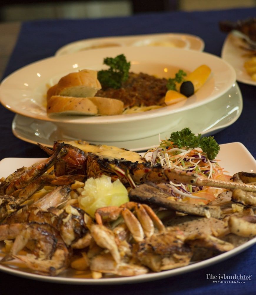 undefined The Beehive 10