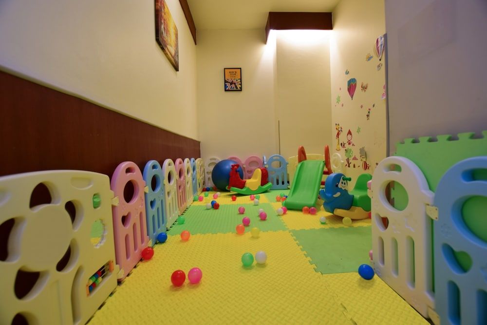 Children's play area - indoor