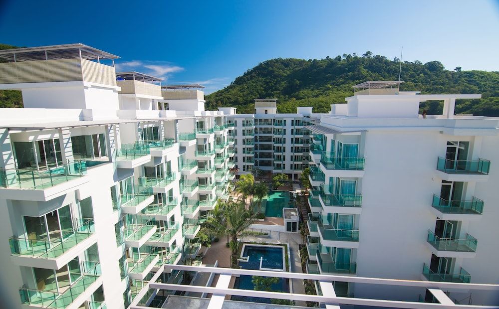 undefined Fishermen's Harbour Urban Resort 9