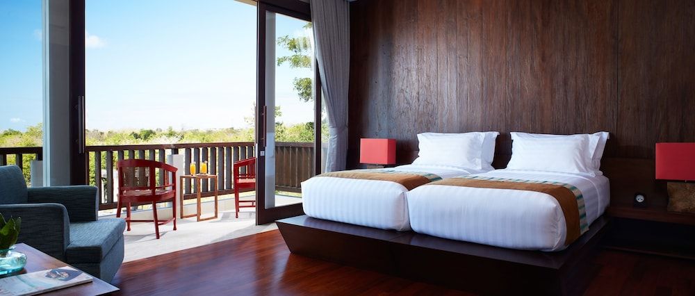 Suite, 3 Bedrooms