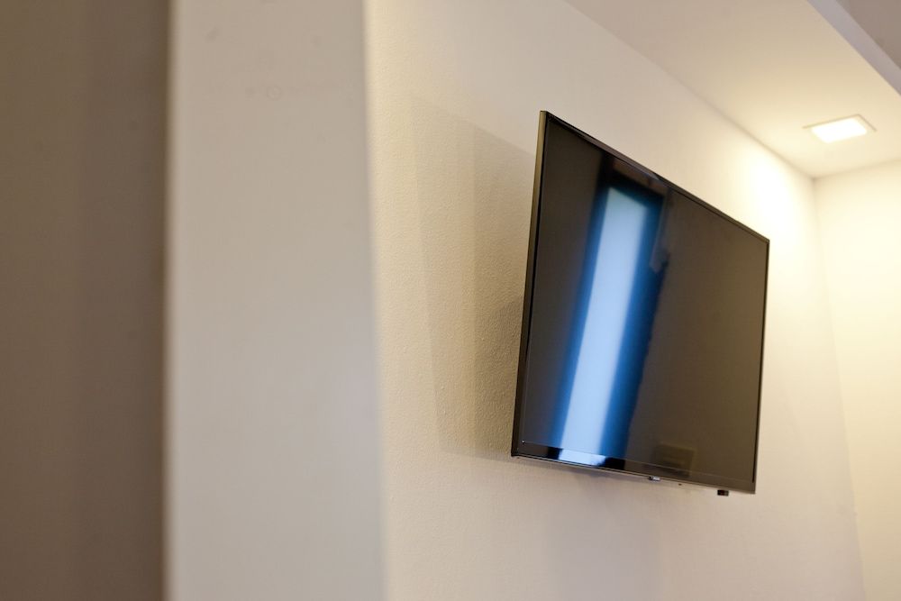 BED Phrasingh Hotel - Adults Only Standard Triple Room (Adult Only) 9