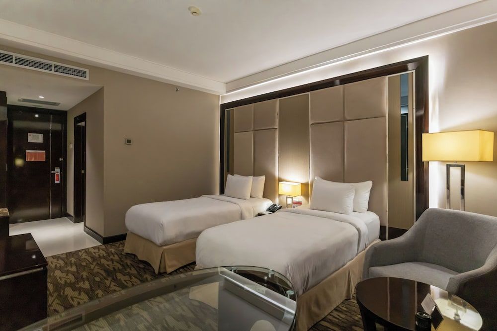 undefined Swiss-Belhotel Harbour Bay 6