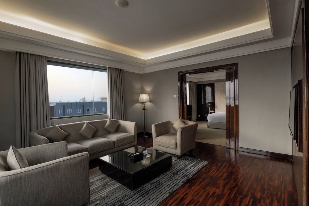 Swiss-Belhotel Harbour Bay Presidential Suite, 1 King Bed, Sea View 5