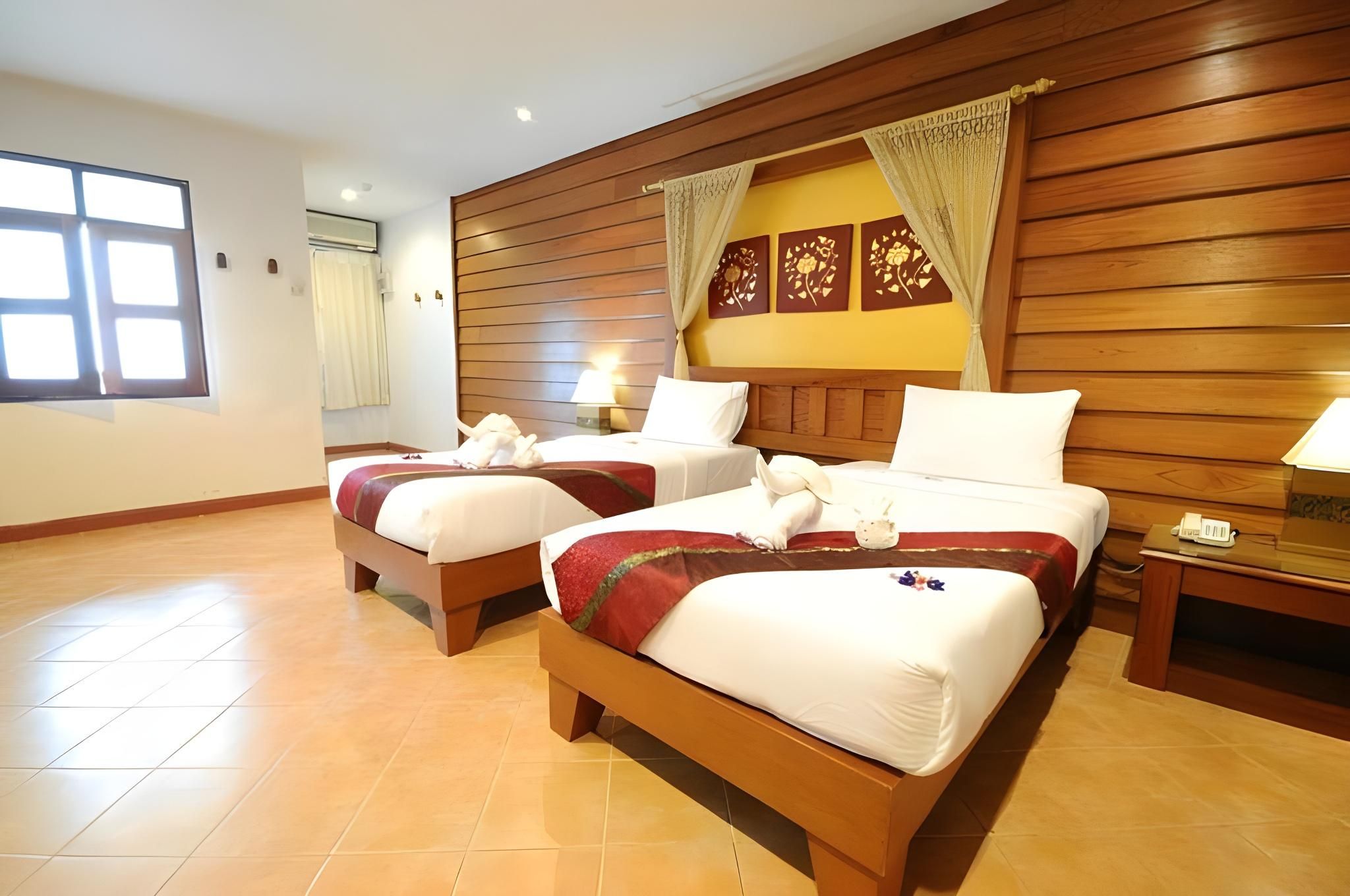 Superior Twin Room