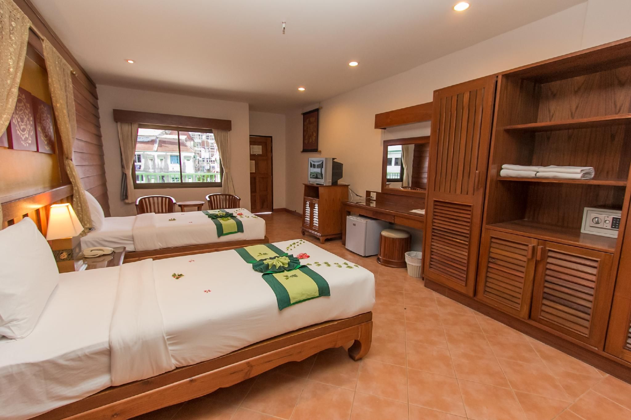 Superior Twin Room
