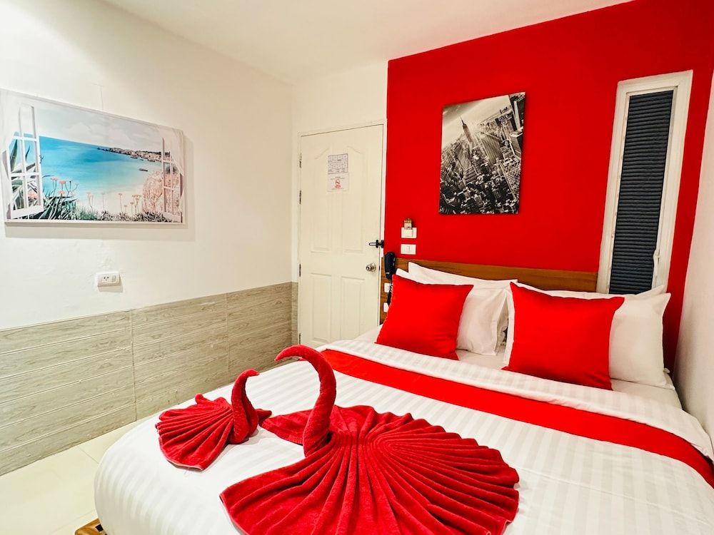 PJ Patong Resortel Economy Room, Non Smoking, Ensuite