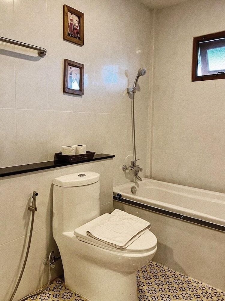 Buri Gallery House & Resort Buri Suite Room 7