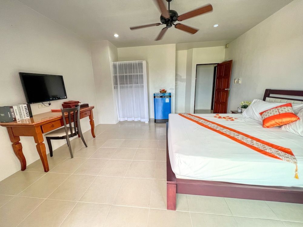 SR Sea View Apartments Deluxe Double Room, Ocean View 4