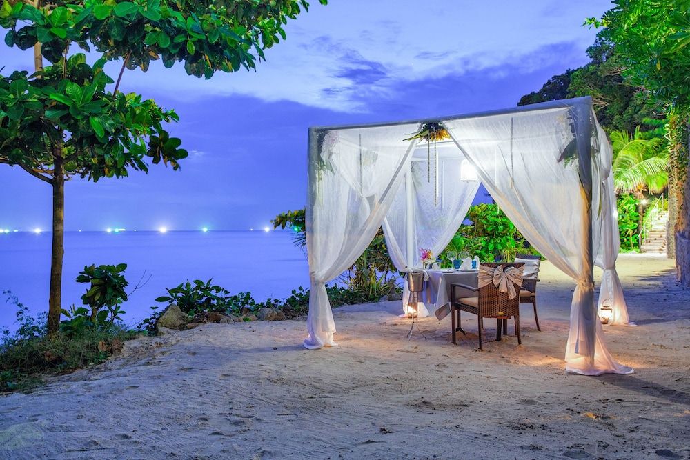 undefined Zenmaya Oceanfront Phuket, Trademark Collection by Wyndham 6