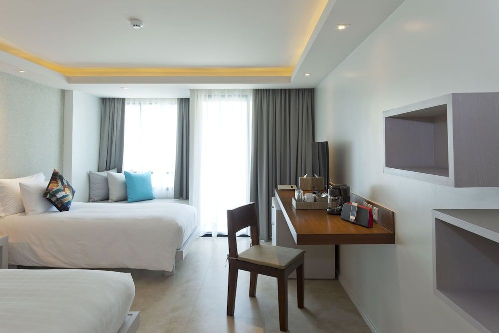 Zenmaya Oceanfront Phuket, Trademark Collection by Wyndham Superior Room, 2 Twin Beds, Non Smoking 5