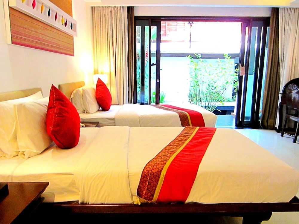 Yantarasri Resort Deluxe Twin 10