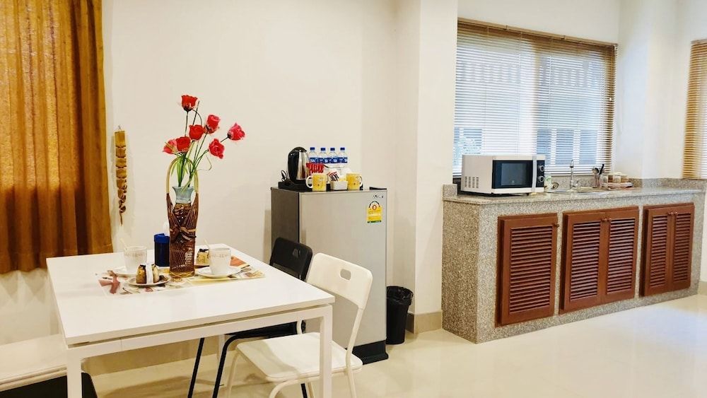 Siray House Executive Suite 17