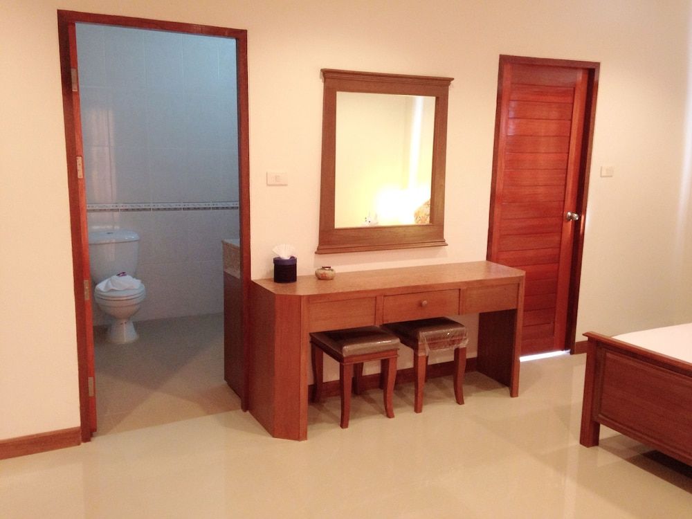 Siray House Executive Suite 14