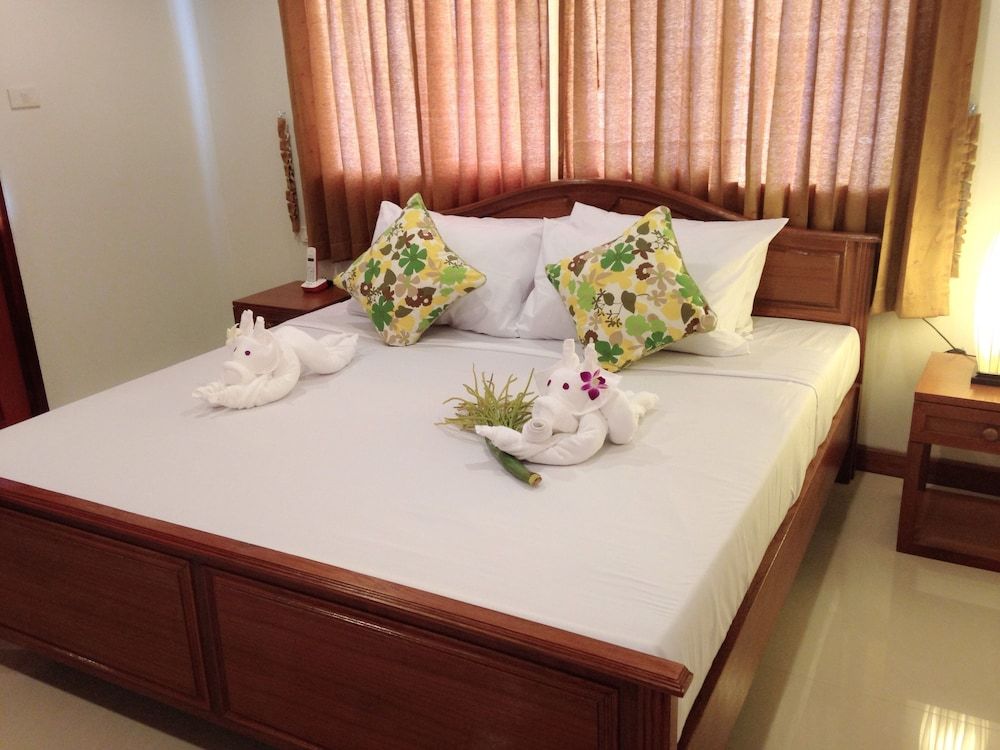 Siray House Executive Suite 5