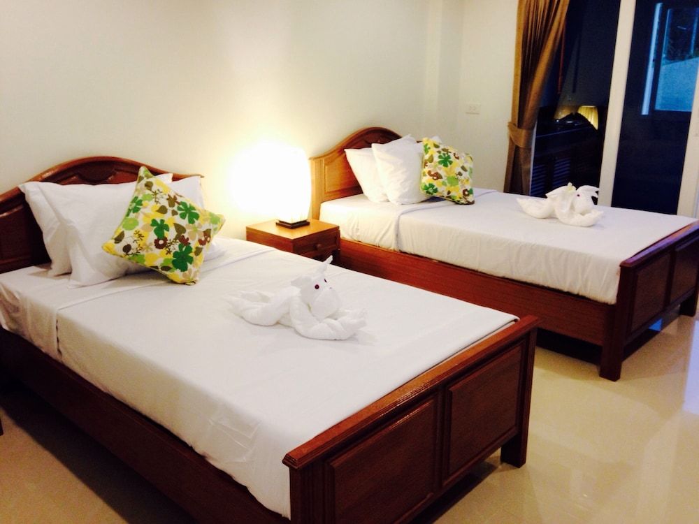 Siray House Standard Room 8