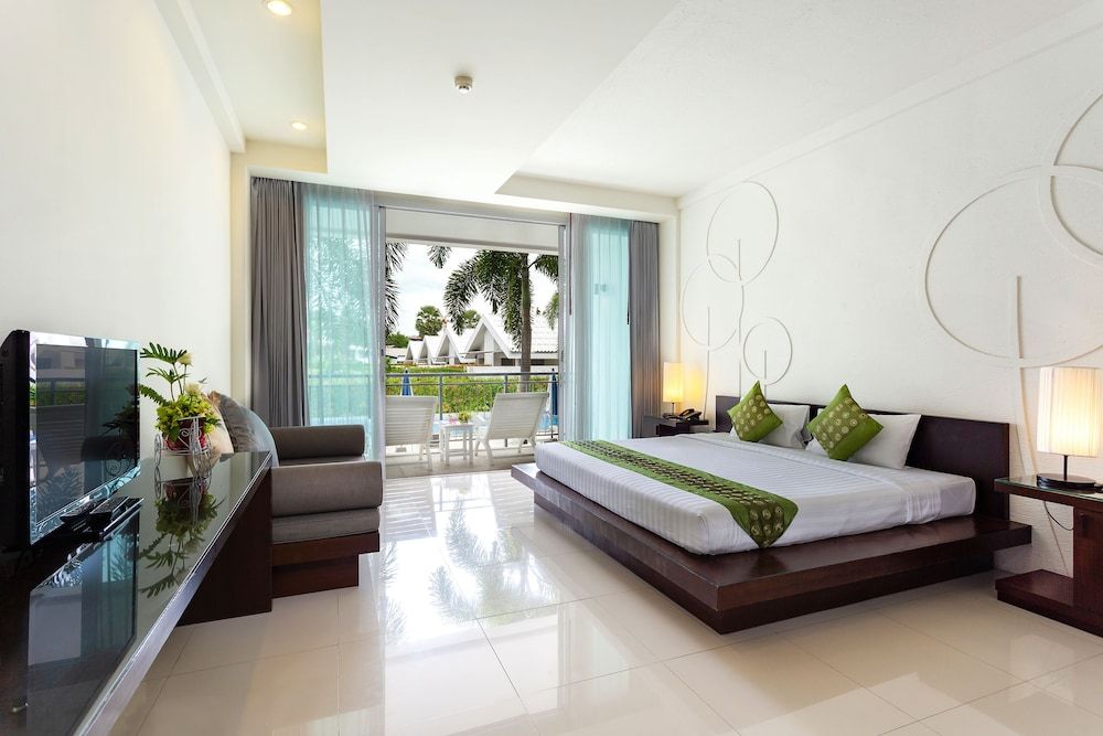 undefined The Palmery Resort 3