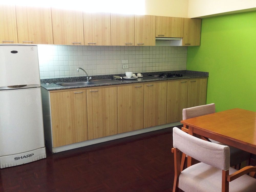 undefined PT Court 10