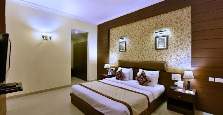 Premium Executive Room