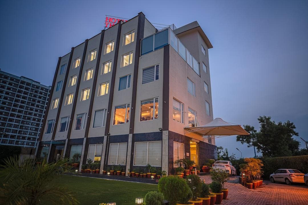 Hotel Exterior