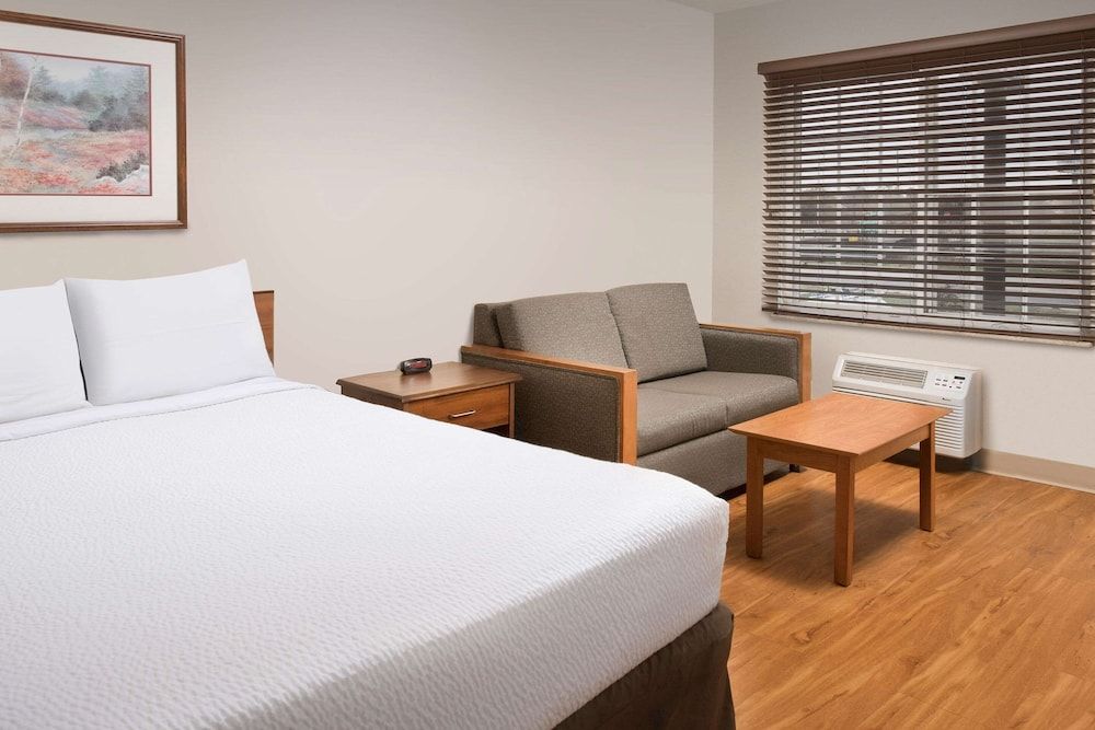 Suite, 1 Queen Bed, Non Smoking