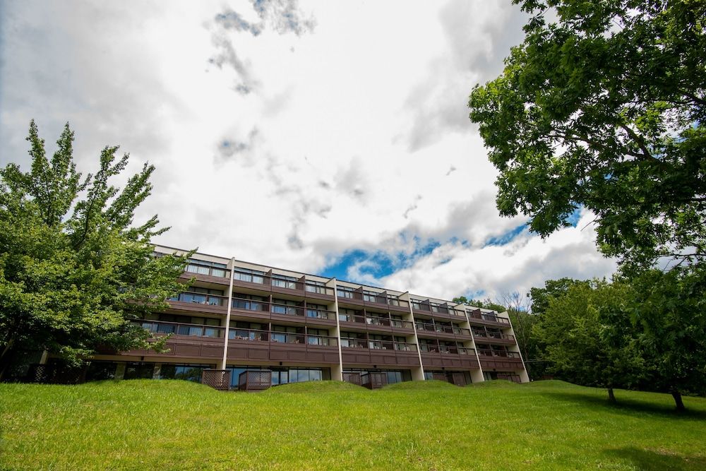Mountain Laurel Resort
