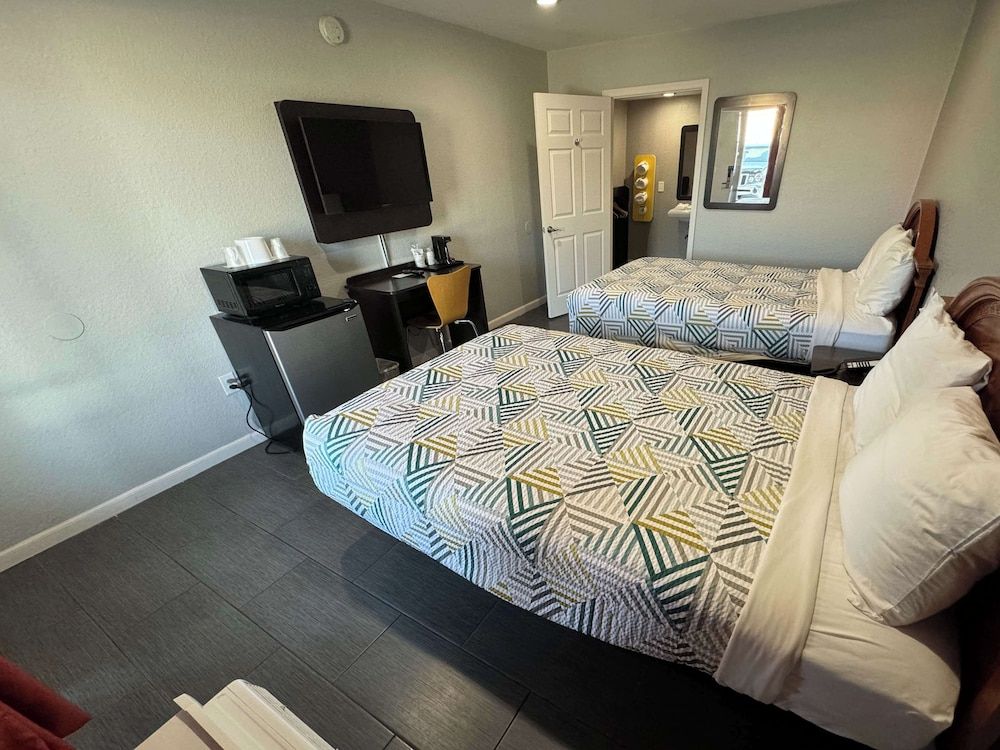 Standard Room, 2 Double Beds, Accessible, Non Smoking