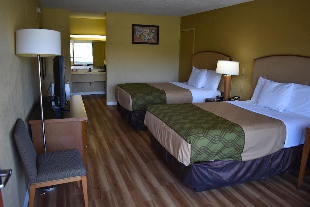 Standard Room, 2 Double Beds, Smoking