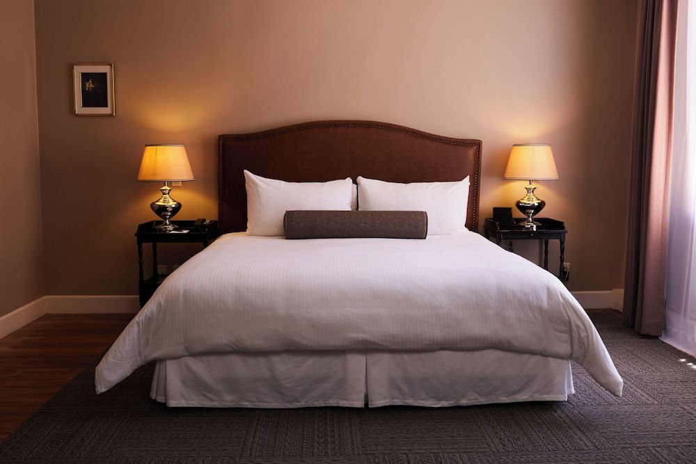 Hotel Normandie Standard Room, 1 King Bed 2