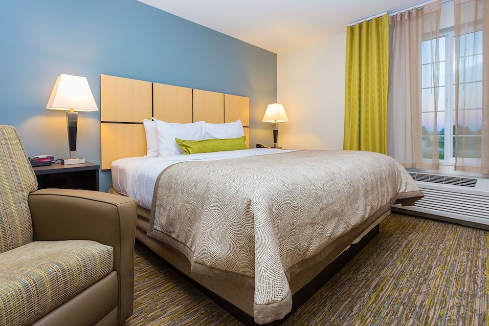 Studio Suite, 1 King Bed, Accessible (Comm)
