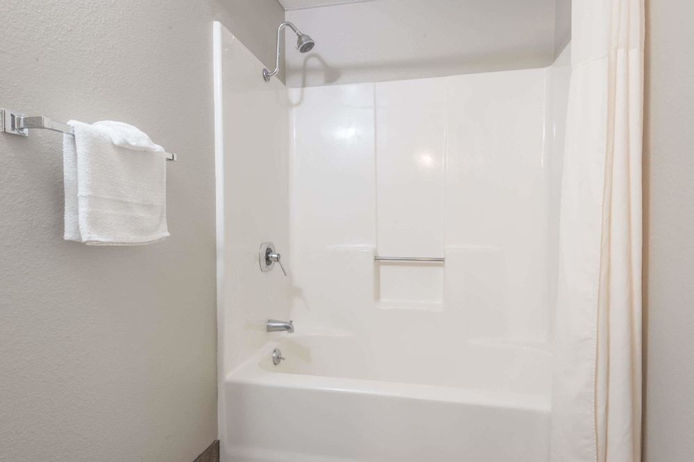 Room, Multiple Beds, Non Smoking (4 Queen Beds)