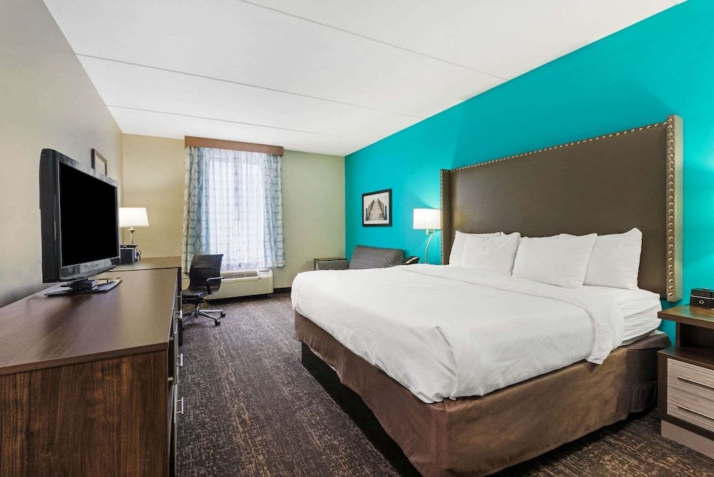 Executive Room, 1 King Bed, Non Smoking