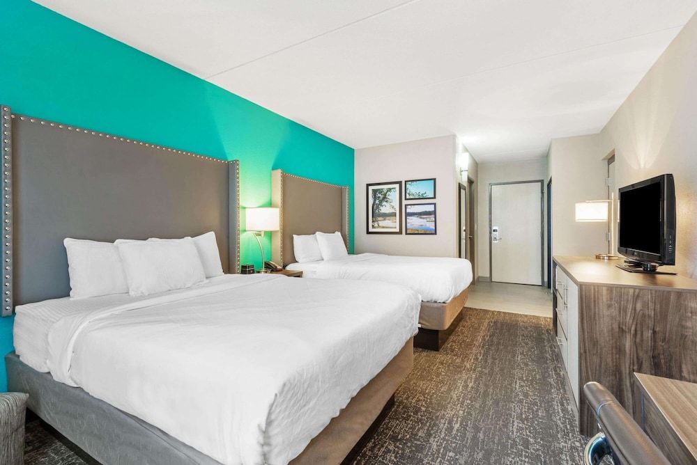 Room, 2 Queen Beds, Non Smoking
