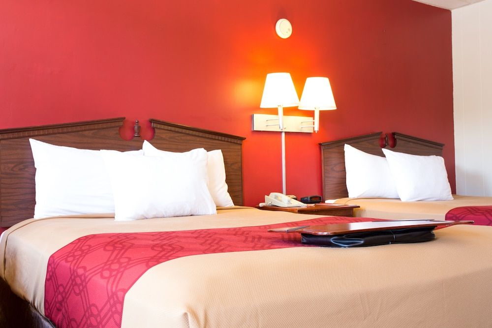 Standard Room, 2 Queen Beds, Non Smoking