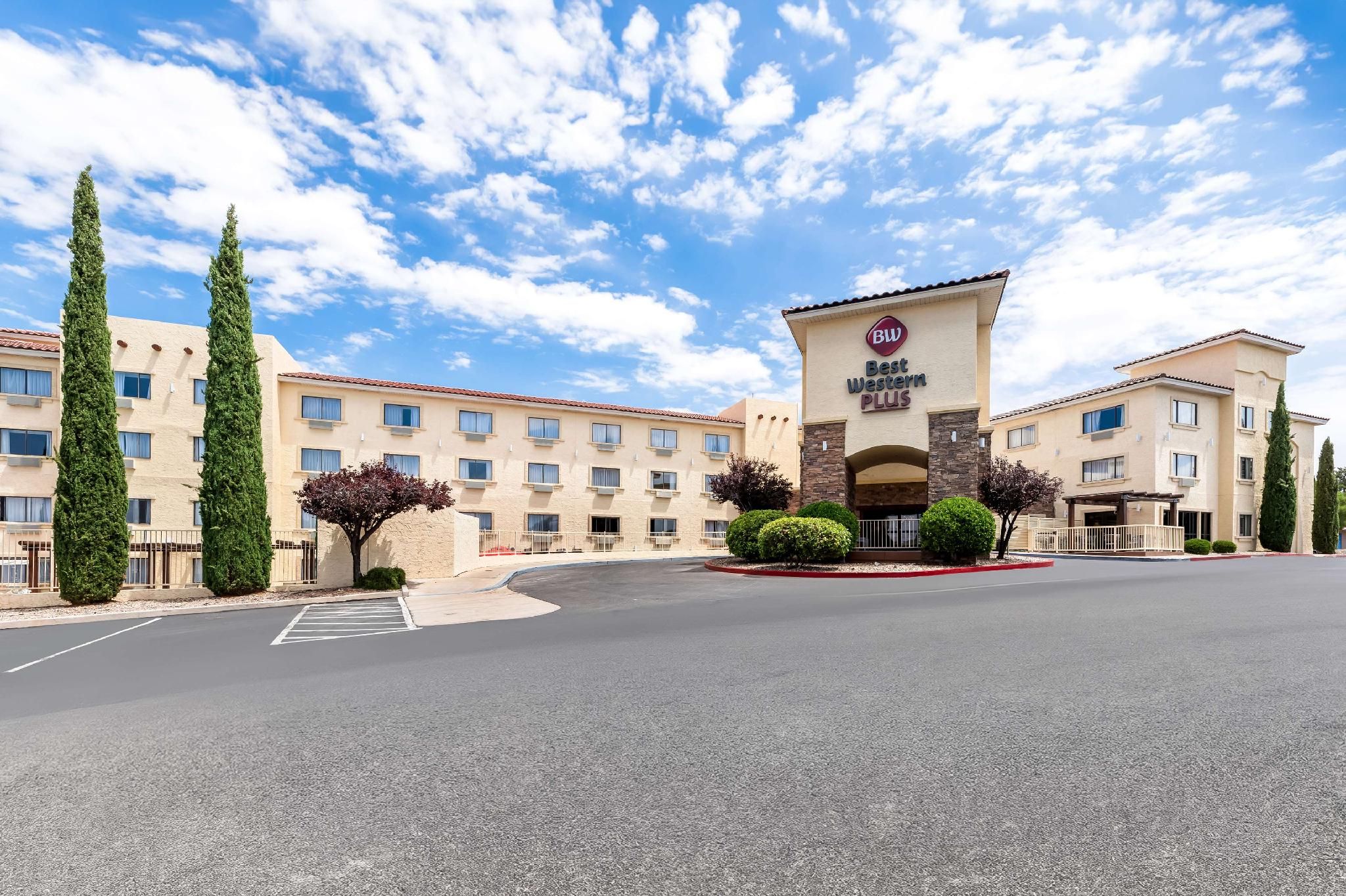 undefined Best Western Plus at Lake Powell 2
