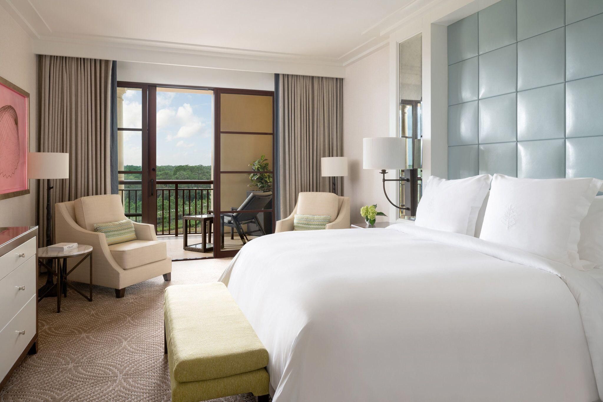 Lake View Deluxe Suite Two Queen Beds