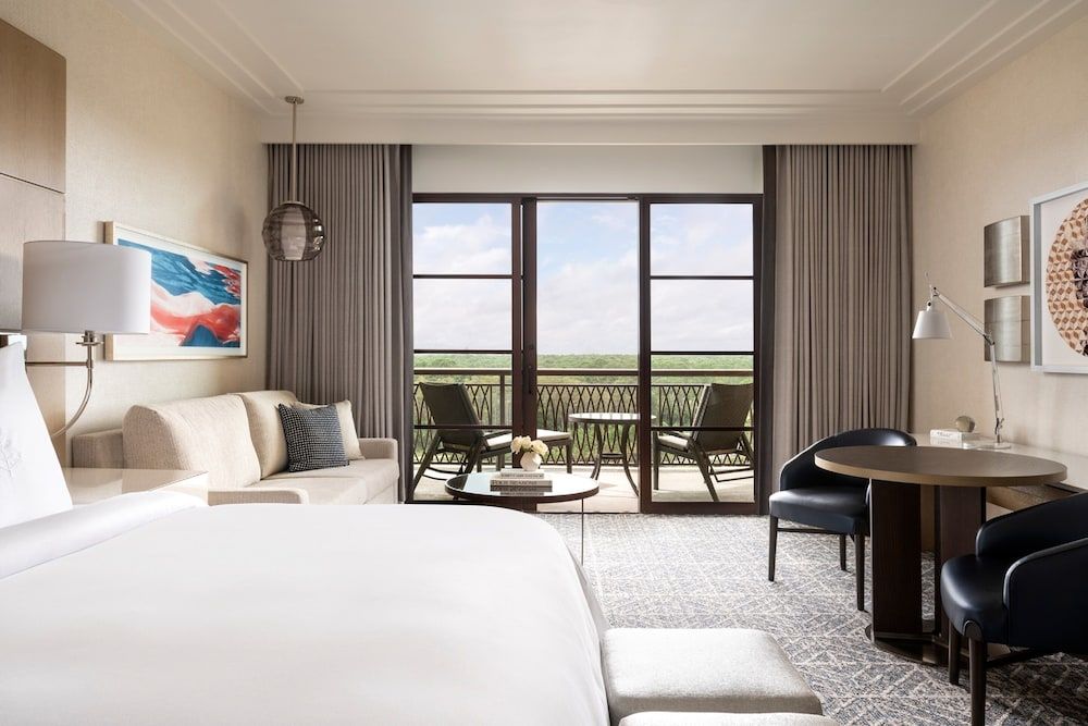 Room, 1 King Bed, Lake View