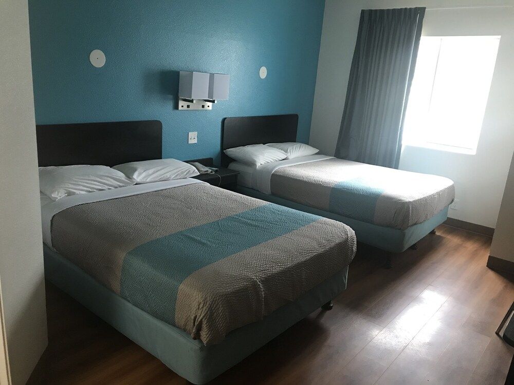 Standard Room, 2 Double Beds, Non Smoking