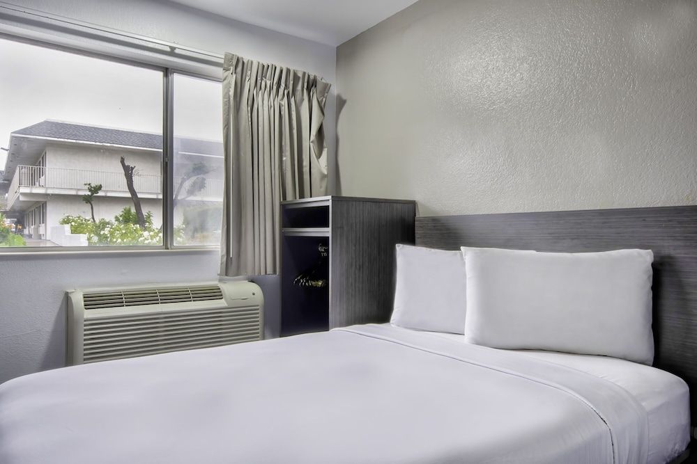 Deluxe Room, 1 Double Bed, Accessible, Non Smoking