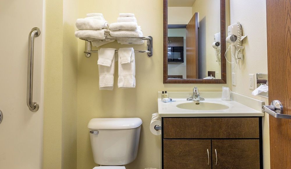 My Place Hotel - Dickinson, ND Room, 1 Queen Bed (Hearing Impaired) 2