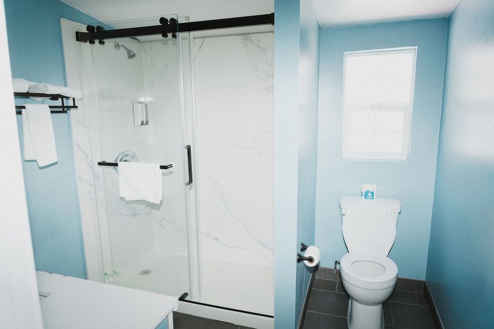 Hotel Paso Robles Wine Country Standard Room, 1 Queen Bed 3