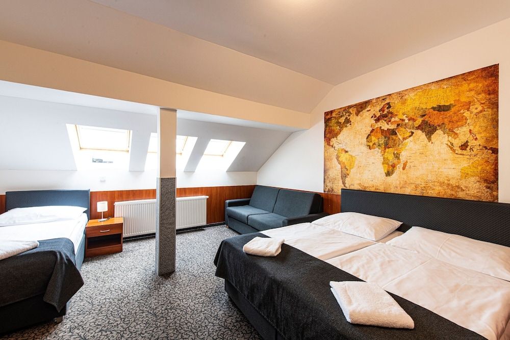 undefined Hotel Zlatá Váha 5