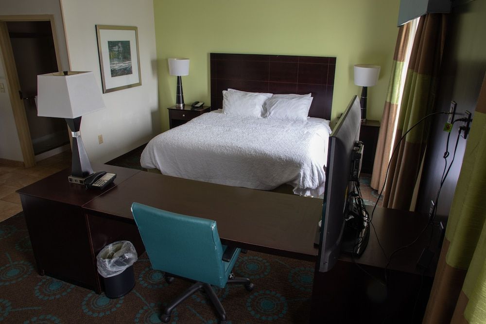 Studio, One King Bed