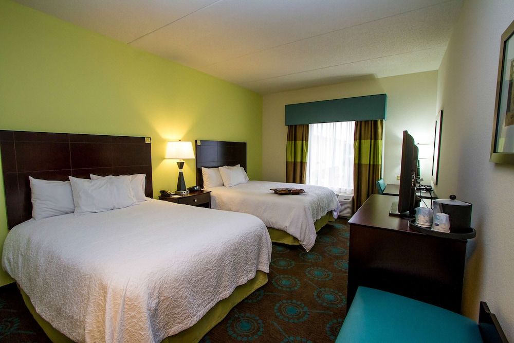 Two Queen Beds