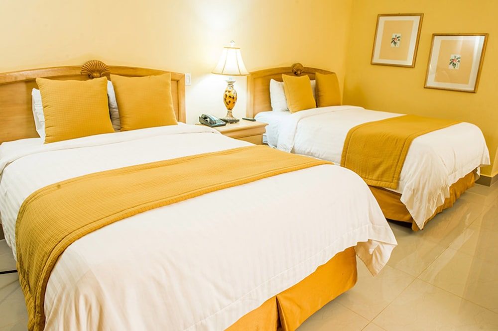 Hotel Quinta Real Standard Room with Two Queen Beds 3