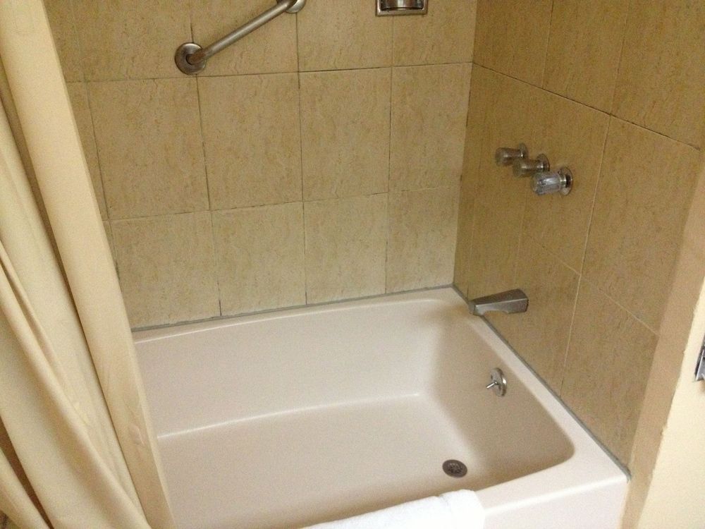 Hotel Quinta Real Standard Room with Two Queen Beds 5