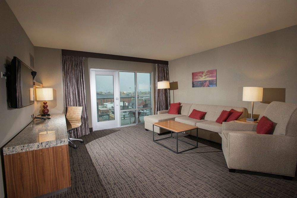 Suite, Accessible, Balcony