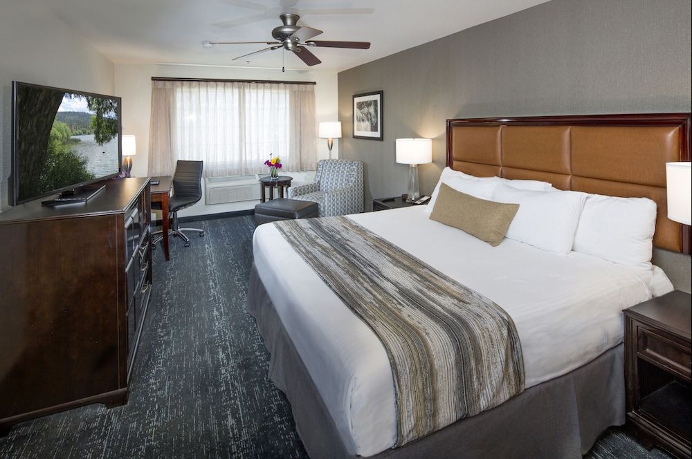 Granzella's Inn Standard Room, 1 King Bed, Non Smoking 3